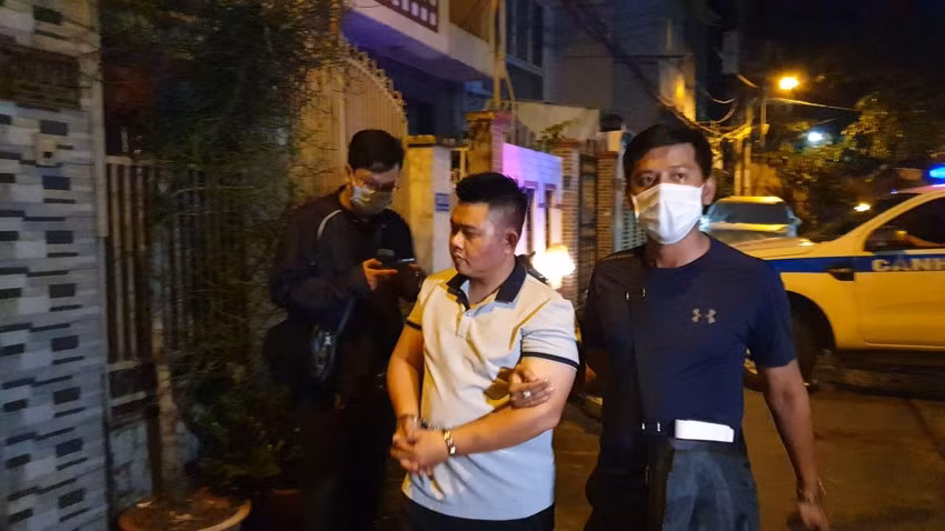 Đang làm rõ có hay không sự liên quan giữa hai vụ mạo danh ngân hàng để lừa đảo -0