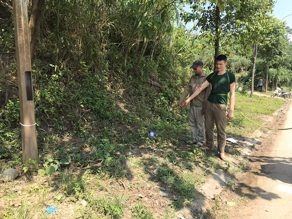 Bắt 4 “thợ đào đường” chuyên trộm cắp dây cáp điện -0