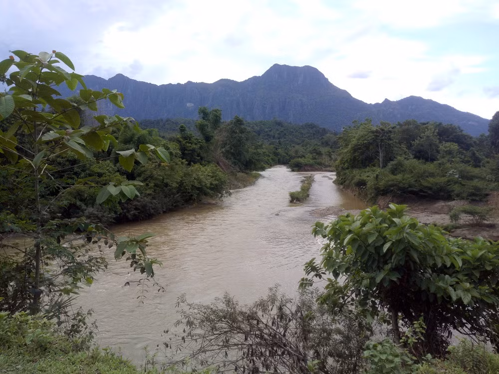 Một người Việt ở Lào -0