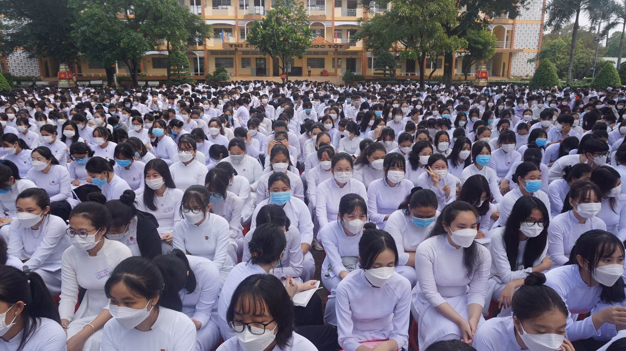 Gần 1.000 học sinh tham gia chương trình phòng chống bạo lực, xâm hại tình dục học đường -0