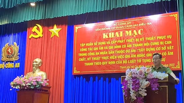Tập huấn sử dụng thiết bị phục vụ ghi âm, ghi hình trong hỏi cung bị can