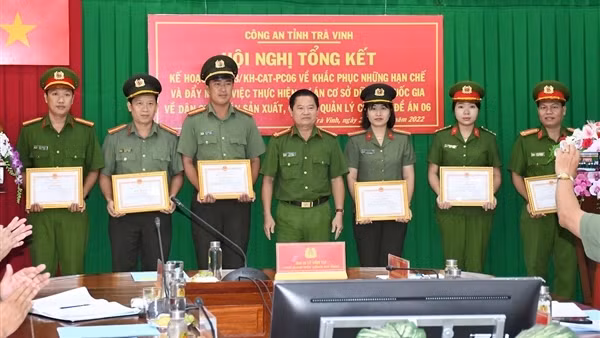 Trà Vinh đạt tỉnh nhóm đầu thu nhận hồ sơ CCCD