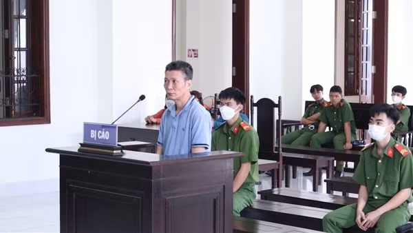 14 năm tù cho đối tượng giết người tình của vợ cũ