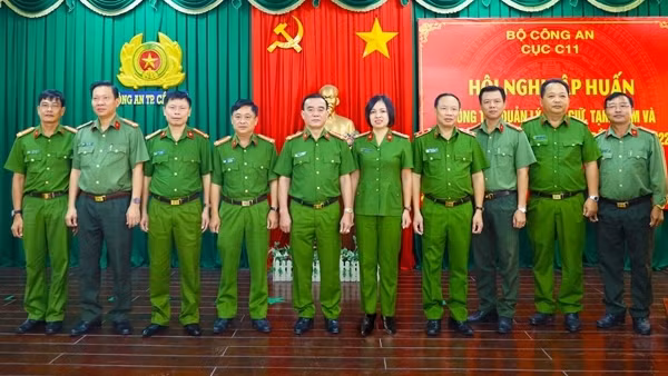 Tập huấn nghiệp vụ công tác quản lý tạm giữ, tạm giam và thi hành án hình sự