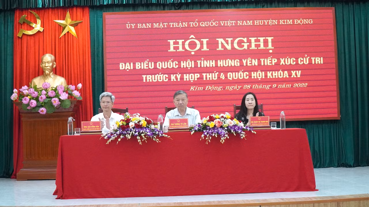 Bộ trưởng Tô Lâm tiếp xúc cử tri huyện Kim Động -0