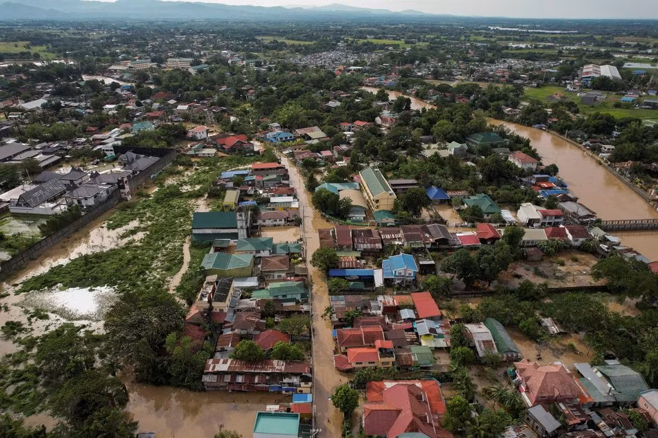 Nhân viên cứu hộ Philippines thiệt mạng khi giải cứu nạn nhân bão Noru -0