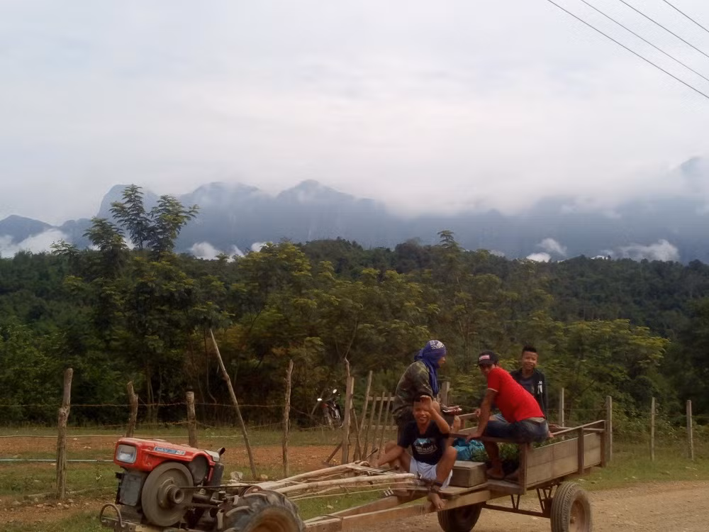 Một người Việt ở Lào -0