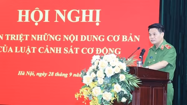 Quán triệt, phổ biến nội dung cơ bản của Luật Cảnh sát cơ động