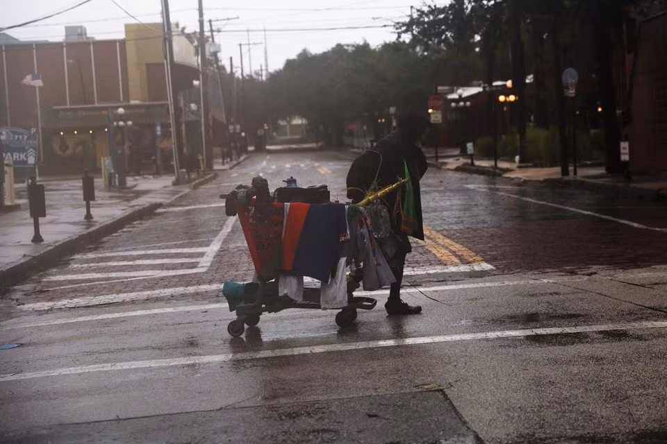 Bão Ian đổ bộ Florida, - 5
