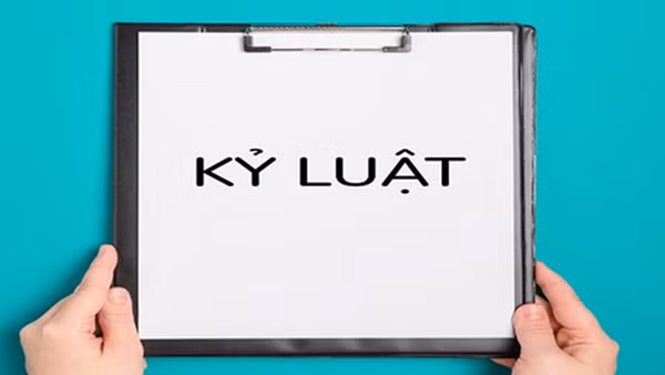 Thủ tướng Chính phủ kỷ luật lãnh đạo tỉnh Phú Yên