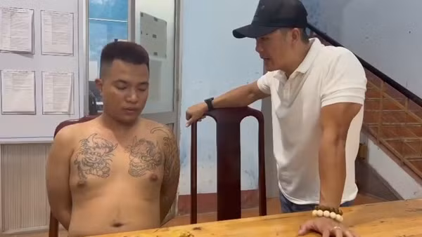 Mua ma túy từ Quảng Trị, chuyển bằng xe khách vào Huế