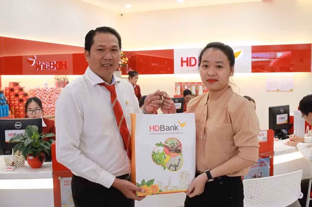 hdb1.jpg -0
