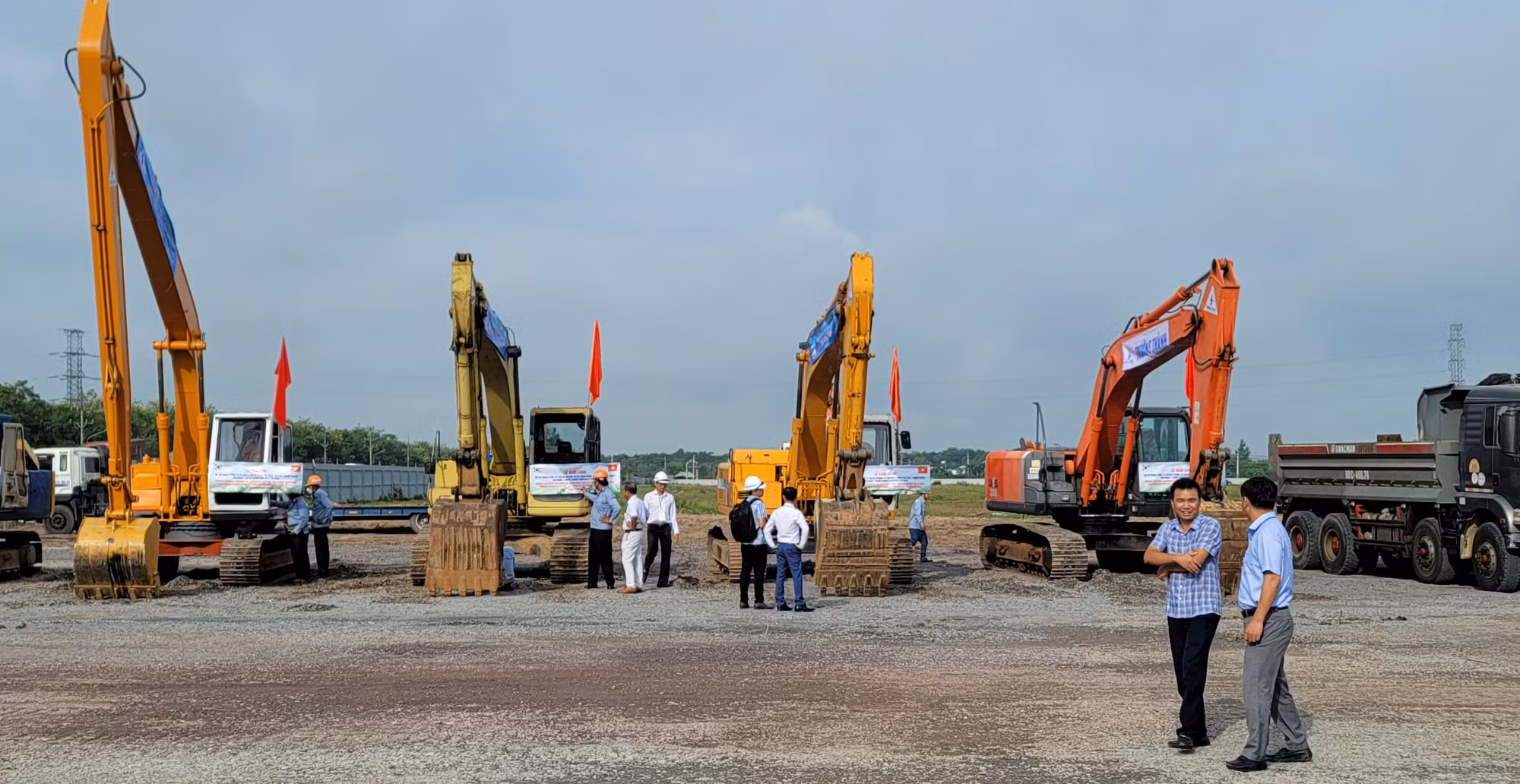 Khởi công Dự án thành phần 1A đoạn tân Vạn - Nhơn Trạch thuộc đường Vành Đai 3 TP Hồ Chí Minh -0