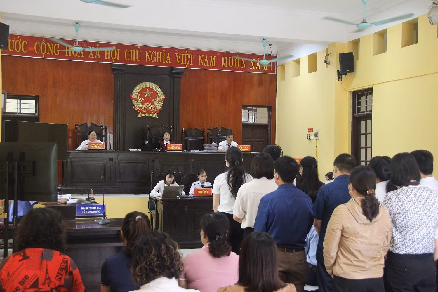 19 cán bộ môi giới, giúp sức các thí sinh trong kỳ thi công chức lĩnh án -0