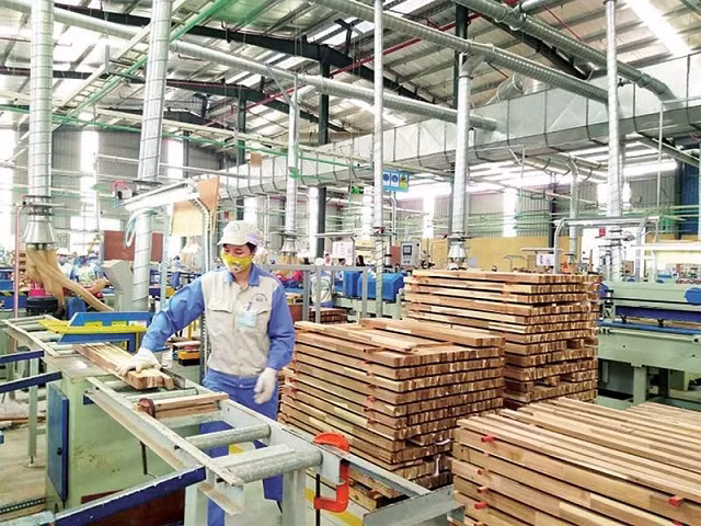 Trong nửa đầu tháng 9, xuất nhập khẩu giảm hơn 9 tỷ USD -0