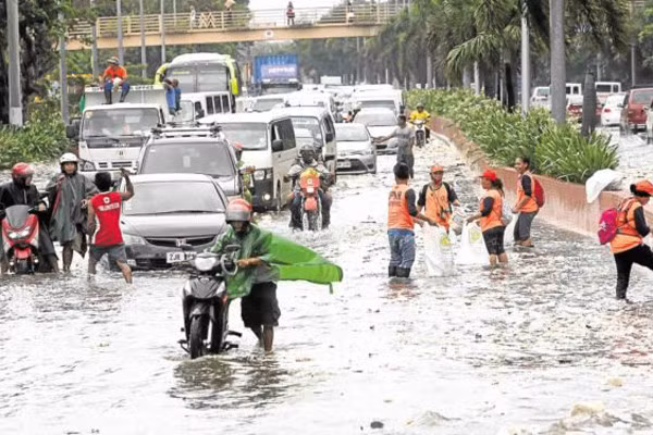Nhân viên cứu hộ Philippines thiệt mạng khi giải cứu nạn nhân bão Noru -0