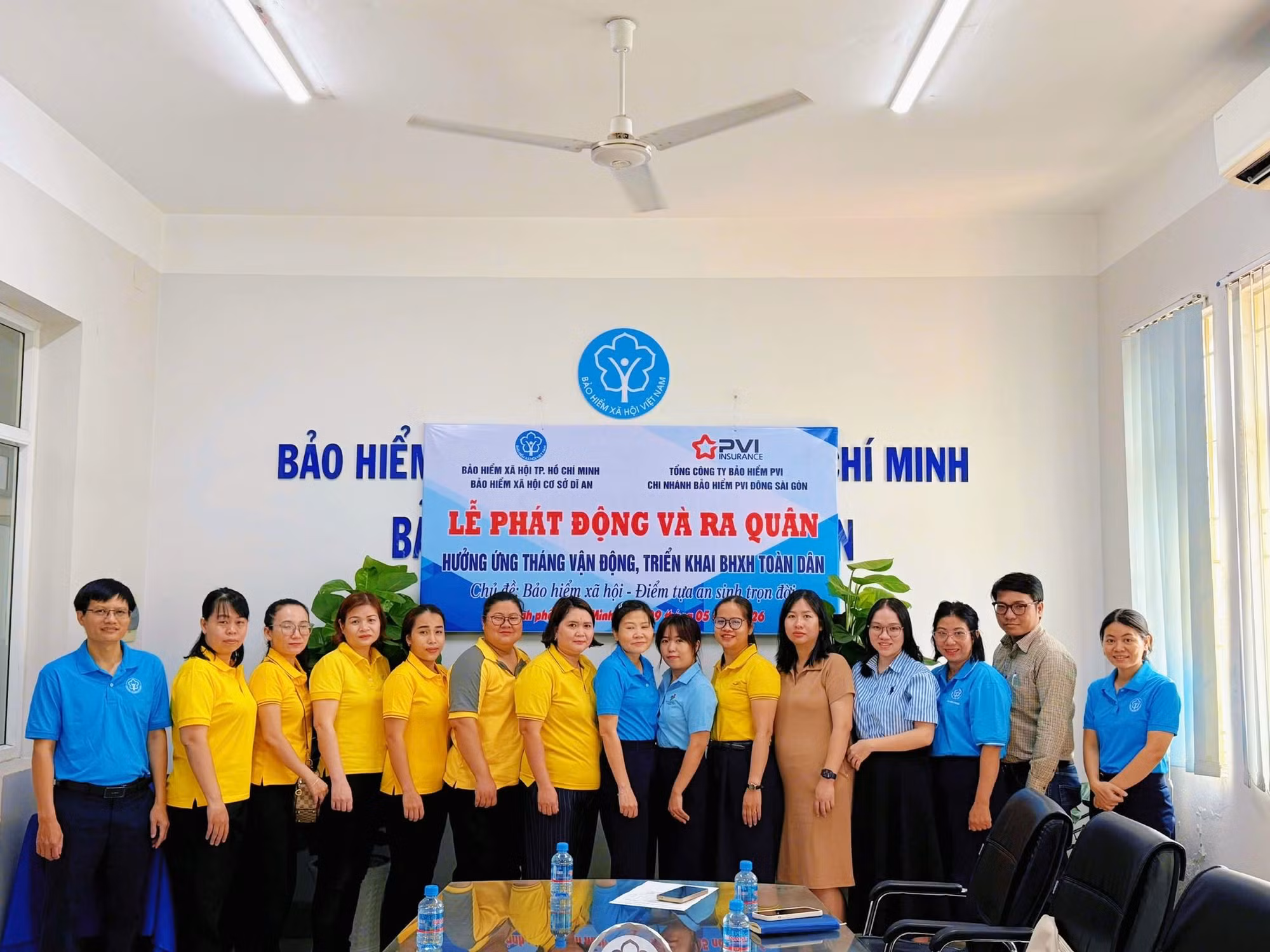 BHXH TP Hồ Chí Minh: Phát động và ra quân hưởng ứng “Tháng vận động, triển khai BHXH toàn dân” -0