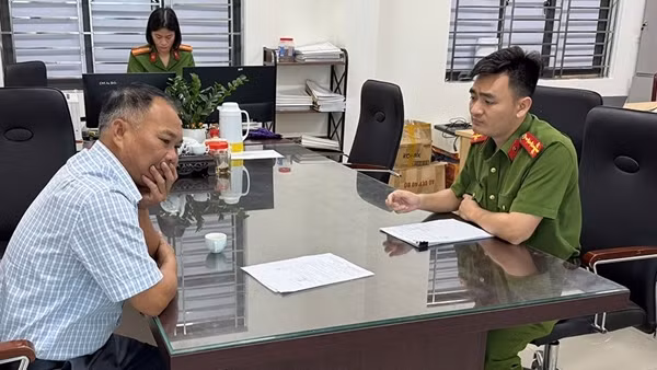 Chủ nợ gửi 31 đơn vu khống để gây sức ép đòi nợ