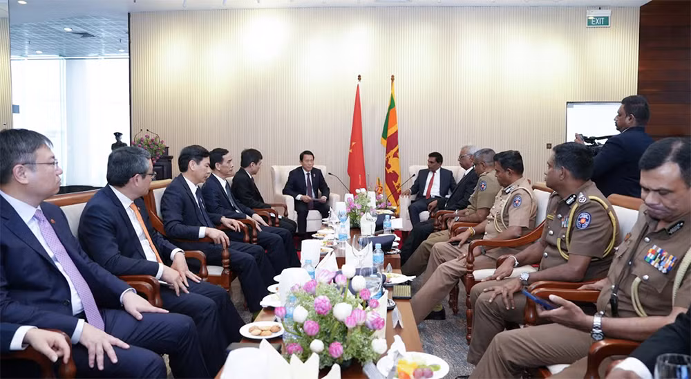 Bộ trưởng Lương Tam Quang hội đàm với Bộ trưởng Bộ Công an và các vấn đề nghị viện Sri Lanka -0