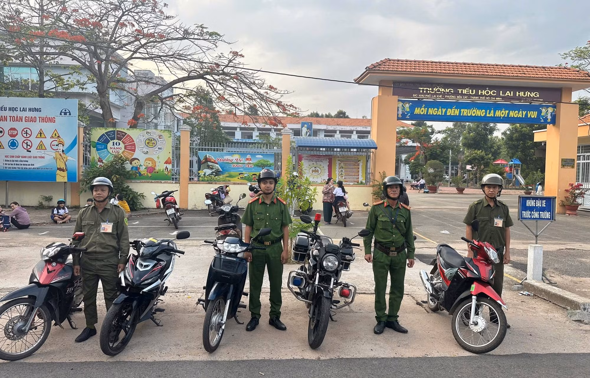 Quyết tâm lập lại trật tự đô thị: “Cuộc chiến” không khoan nhượng với vi phạm lòng, lề đường -1