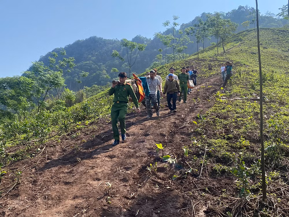 Sưởi ấm lòng dân nơi bản cao -0