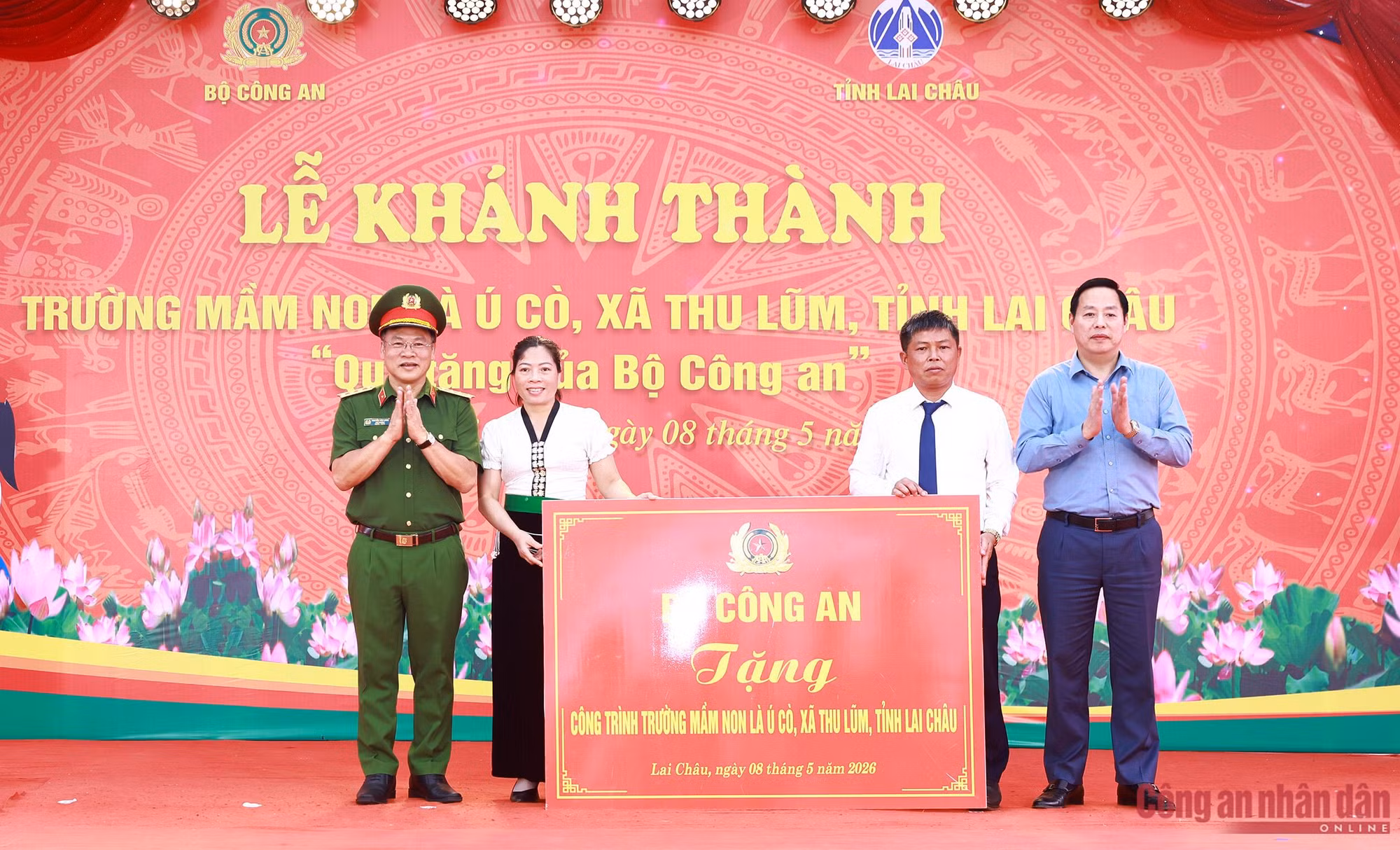 Chắp cánh ước mơ cho trẻ em nơi biên cương Thu Lũm -0