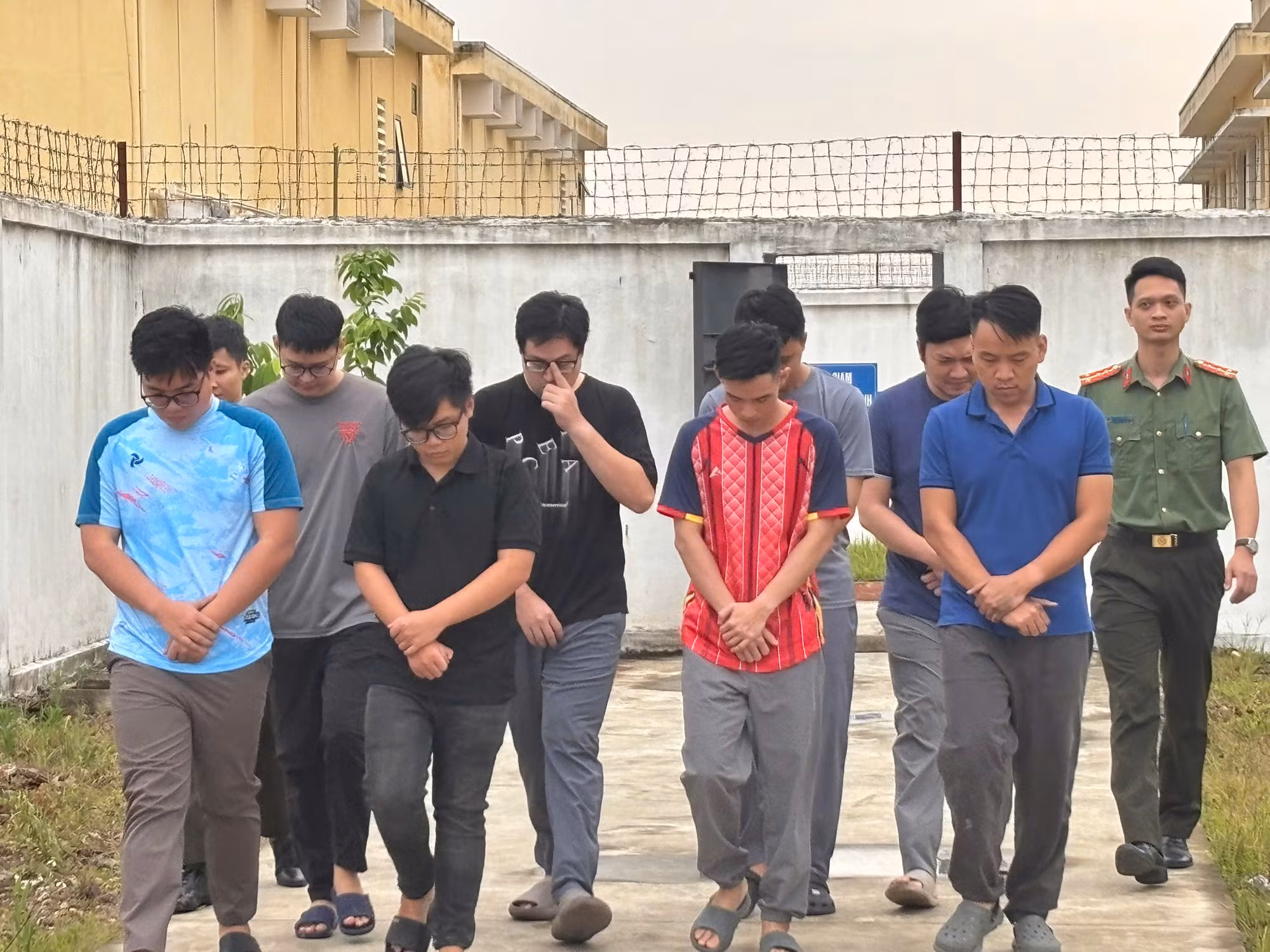 Bóc gỡ đường dây rửa tiền, tổ chức đánh bạc quy mô lớn, xuyên quốc gia -0