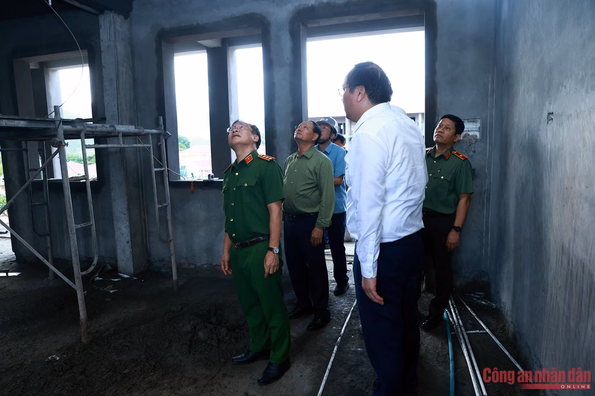 Chắp cánh ước mơ cho trẻ em nơi biên cương Thu Lũm -4