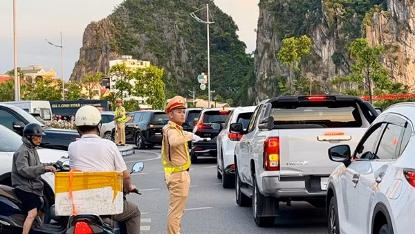 Công an Quảng Ninh, Hải Phòng đảm bảo an toàn tuyệt đối dịp khai mùa du lịch biển