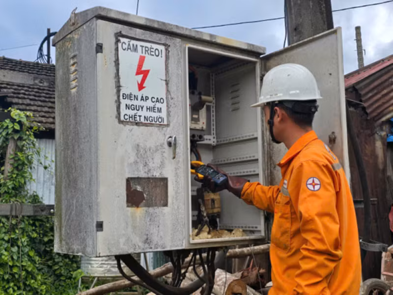 Sẵn sàng các phương án đảm bảo cấp điện khi phụ tải tăng cao -0
