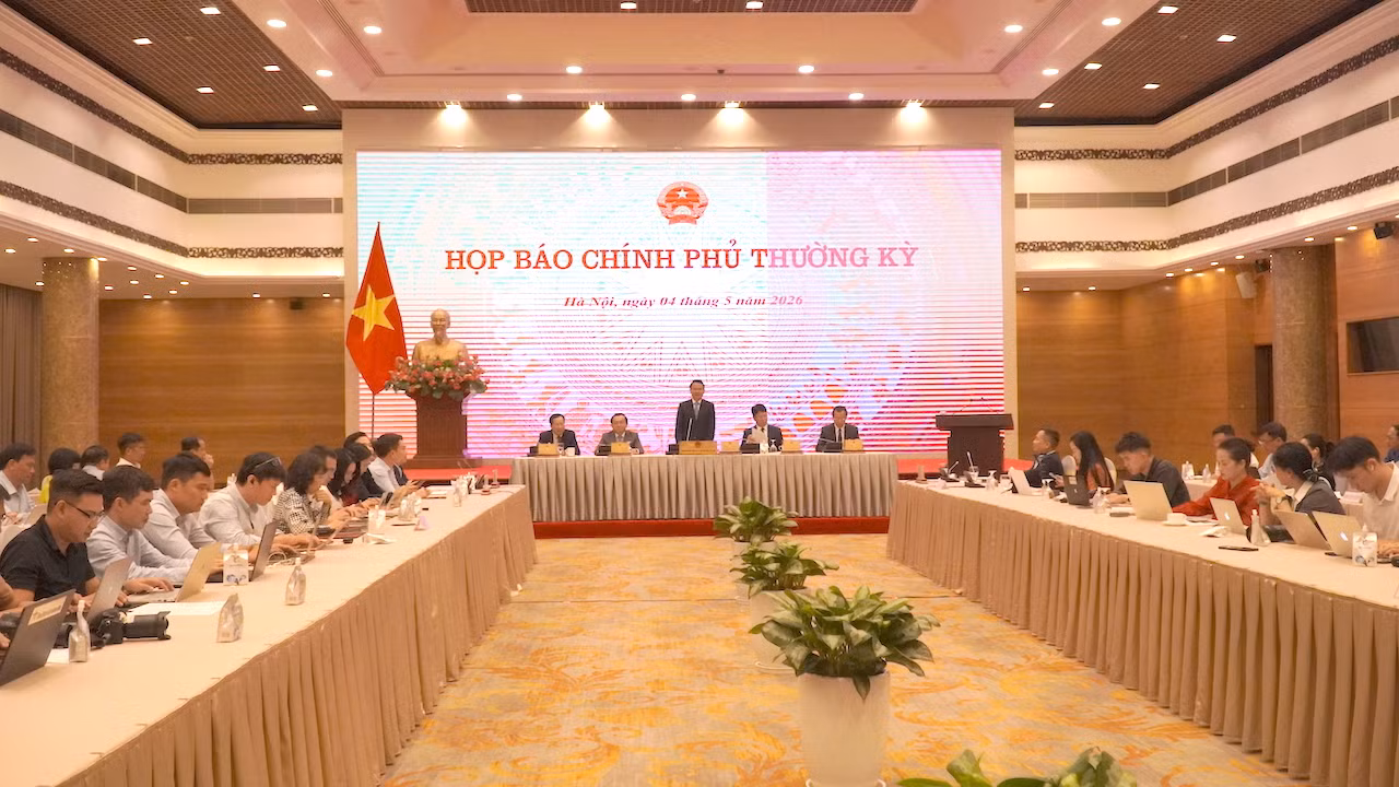 Họp báo Chính phủ thường kỳ tháng 4: Giải đáp nhiều vấn đề về giáo dục, y tế -3