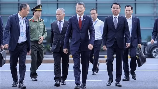Thủ tướng Chính phủ Lê Minh Hưng lên đường dự Hội nghị Cấp cao ASEAN