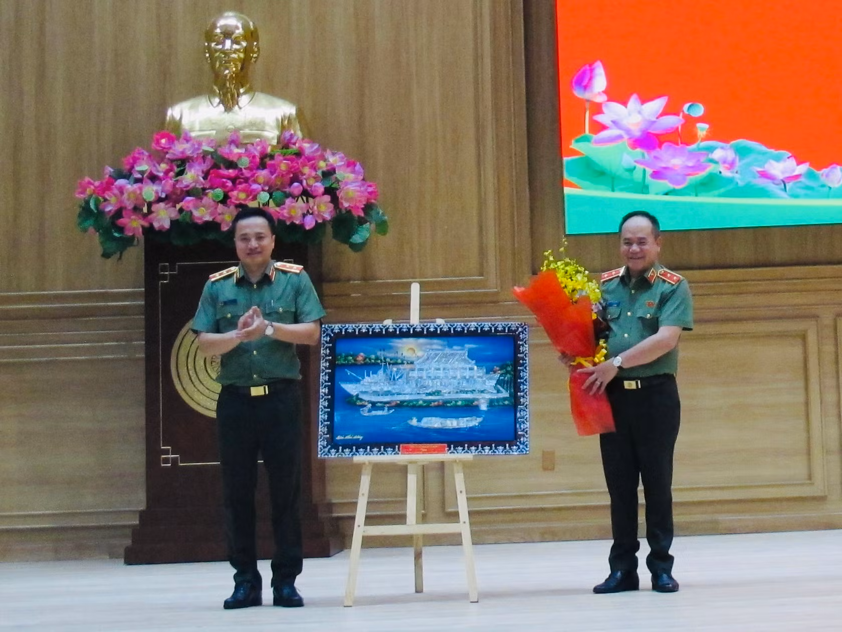 Cụm thi đua số 1 - Bộ Công an ký kết Giao ước thi đua “Vì an ninh Tổ quốc” năm 2026 -6