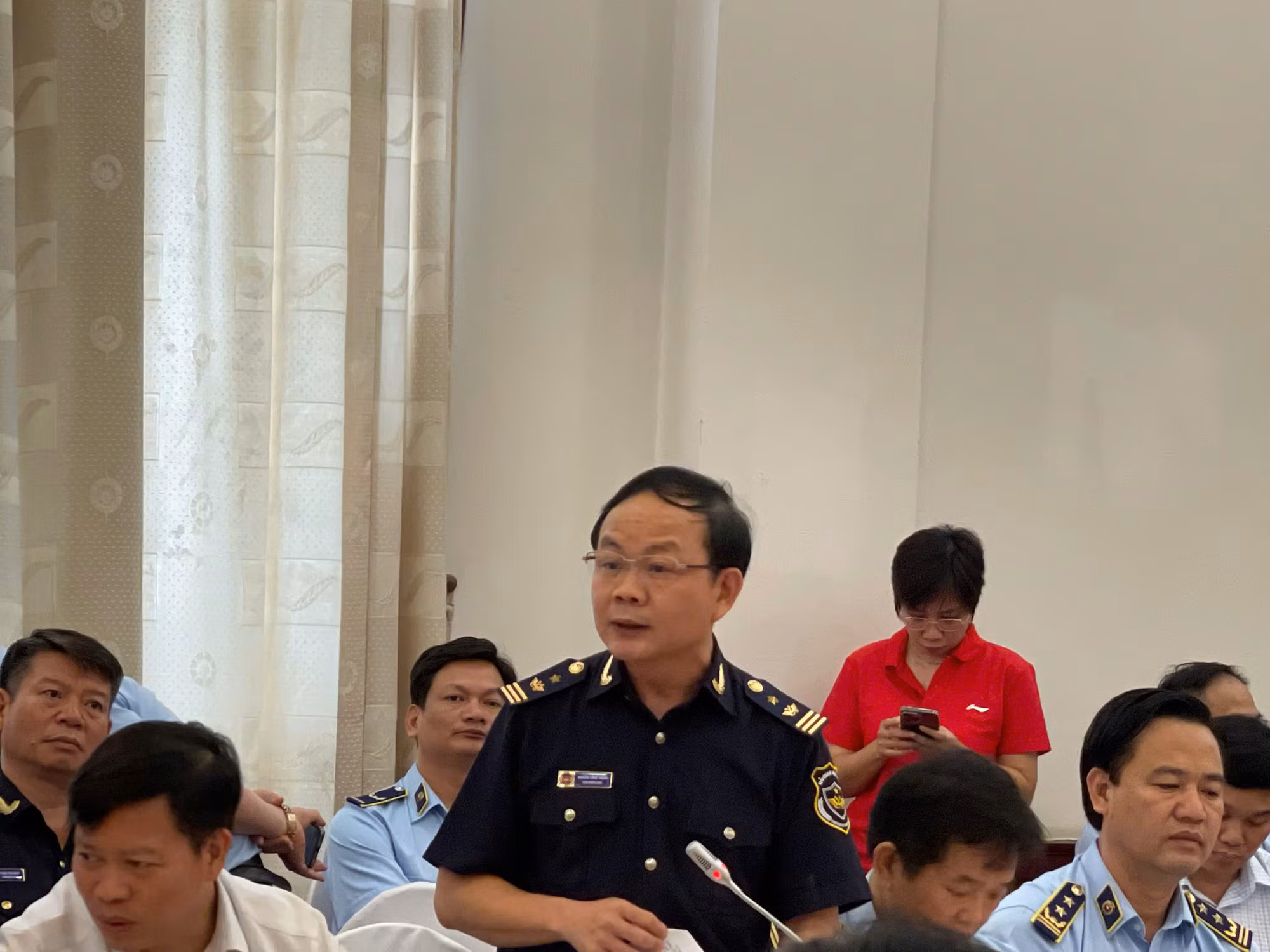 Khởi tố hình sự 1.464 vụ buôn lậu và hàng giả trong 4 tháng đầu năm 2026 -0