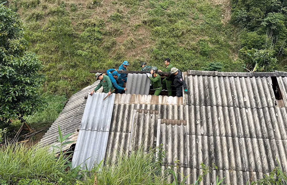 Sưởi ấm lòng dân nơi bản cao -0