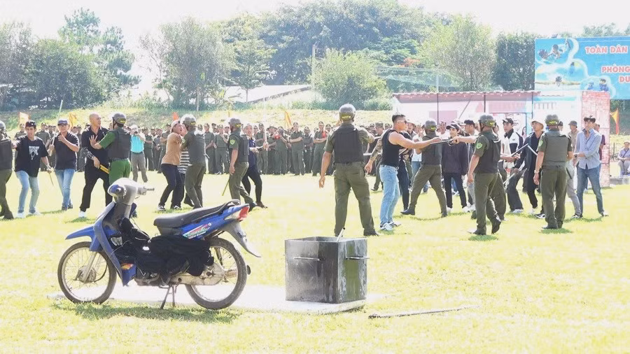 “Lá chắn mềm” nơi cơ sở ở Lâm Đồng -0