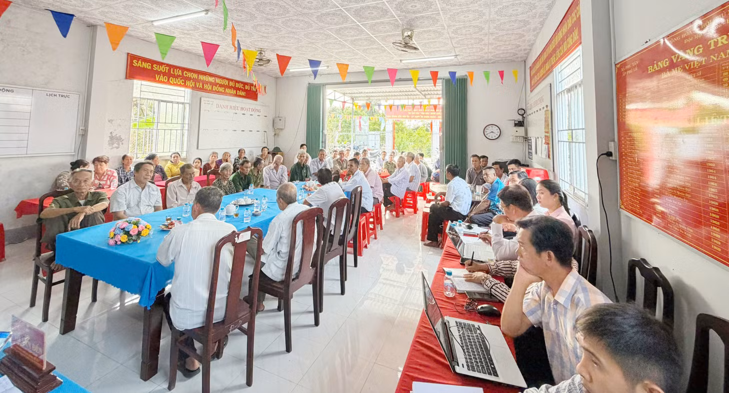 Lắng nghe nhân dân nói để phục vụ tốt hơn -0