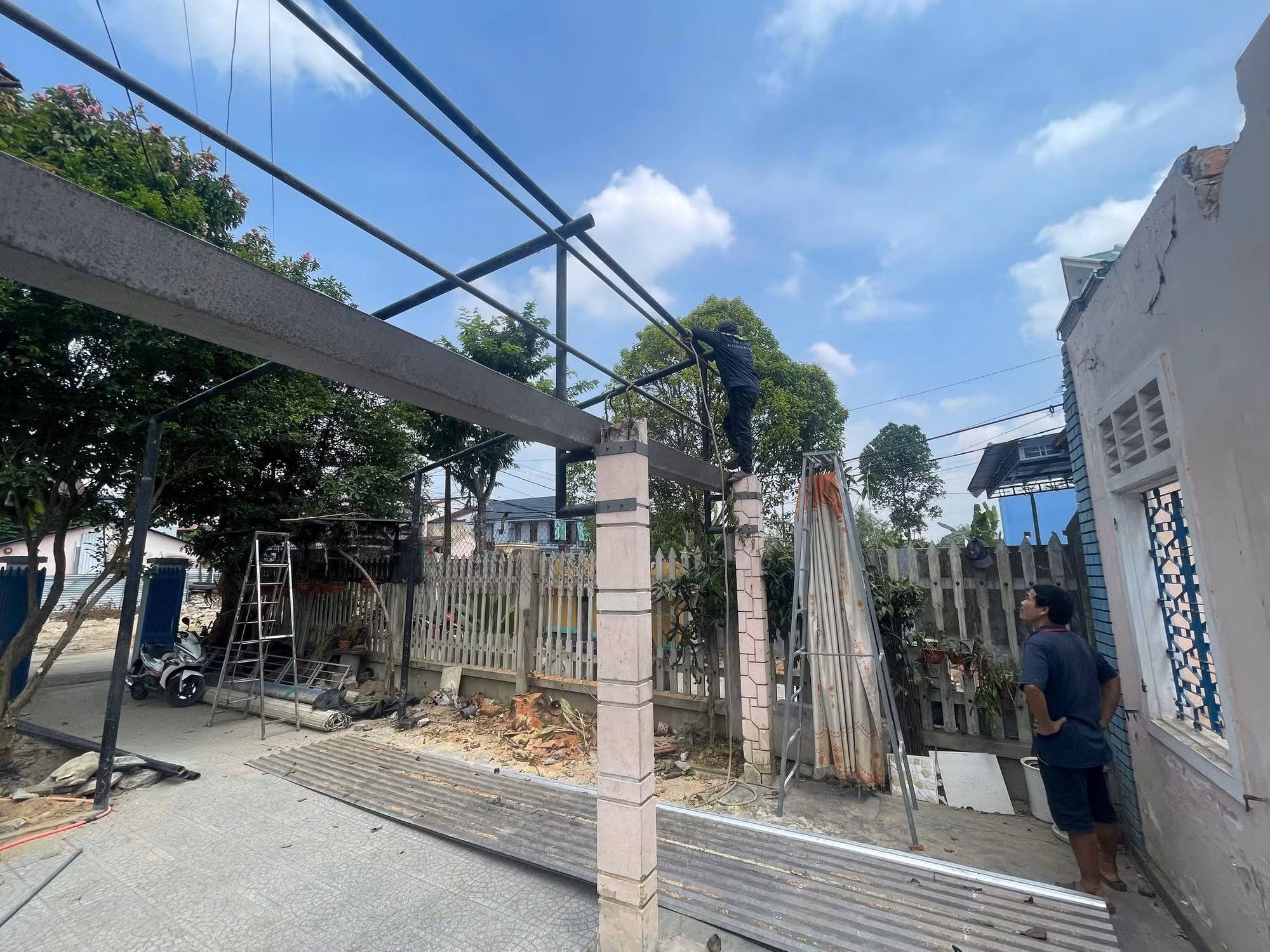 Người dân ở Huế đồng thuận, khẩn trương bàn giao mặt bằng thực hiện dự án giao thông trọng điểm -0