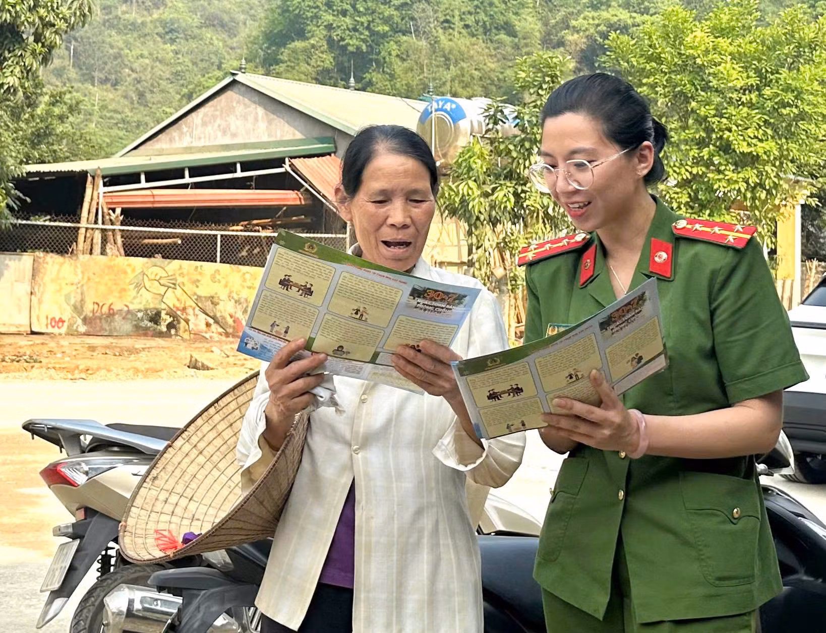 Đẩy mạnh tuyên truyền pháp luật ở vùng cao, biên giới Cao Bằng -0
