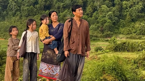 Giám đốc sản xuất phim “Tận hiến” tiết lộ hành trình “chạm vào ký ức” của Tình báo CAND