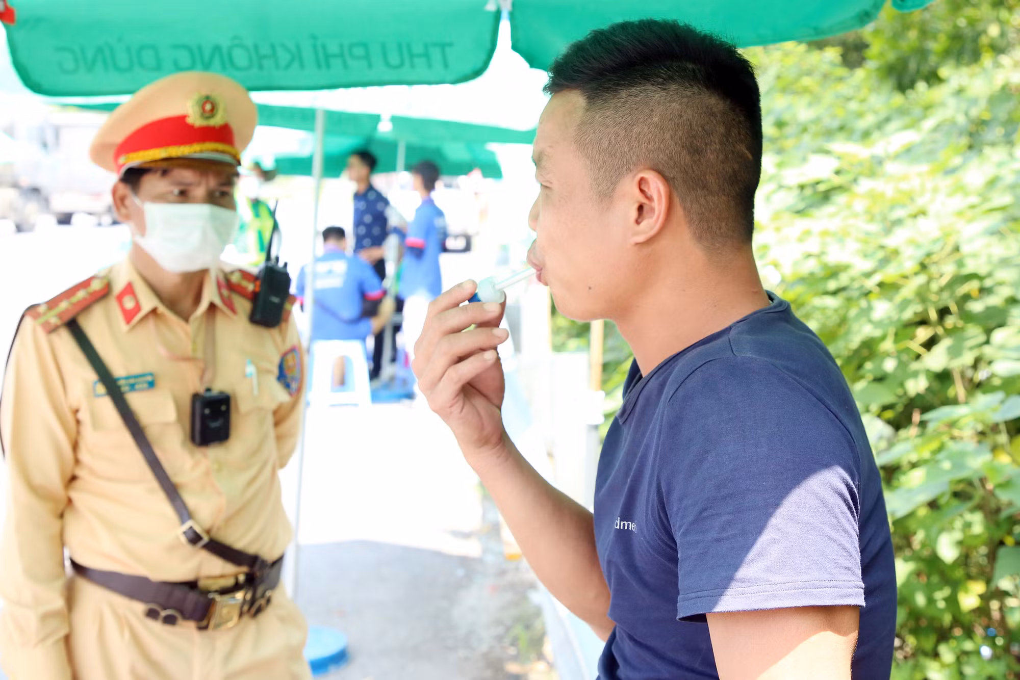 10 ngày cao điểm xử phạt gần 80 ma men cùng tài xế dùng ma túy -0