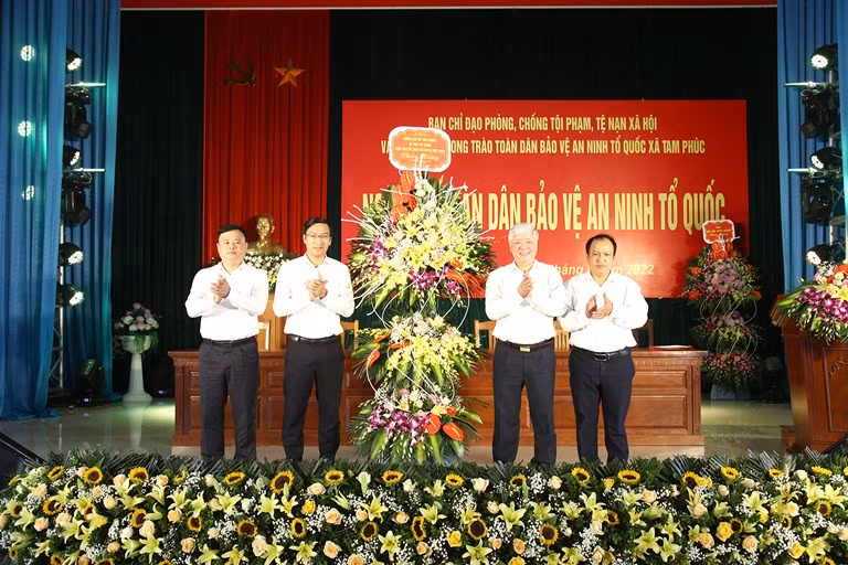 Vĩnh Phúc tổ chức Ngày hội Toàn dân bảo vệ ANTQ -0