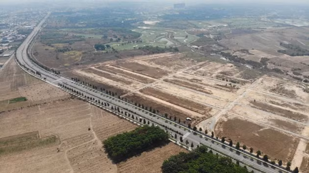 Ngày 15/8, cựu Bí thư Tỉnh uỷ Bình Dương hầu toà trong vụ “thâu tóm” đất gây thiệt hại 5.700 tỷ đồng -0