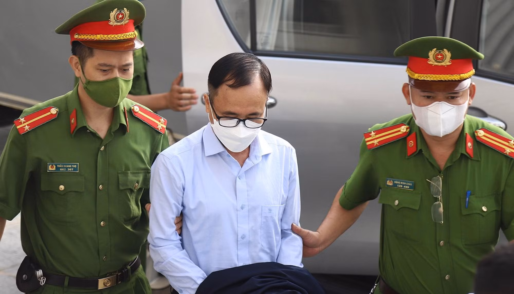 Đề nghị triệu tập cựu Phó Bí thư Thường trực Tỉnh ủy Bình Dương -0