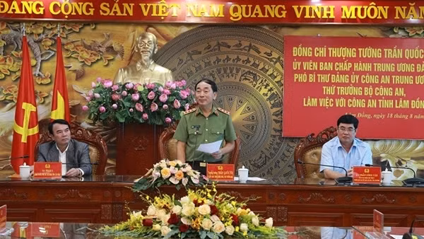 Thứ trưởng Trần Quốc Tỏ làm việc với Công an tỉnh Lâm Đồng