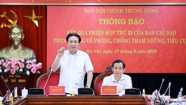 Xử lý nghiêm các đối tượng trong vụ Việt Á