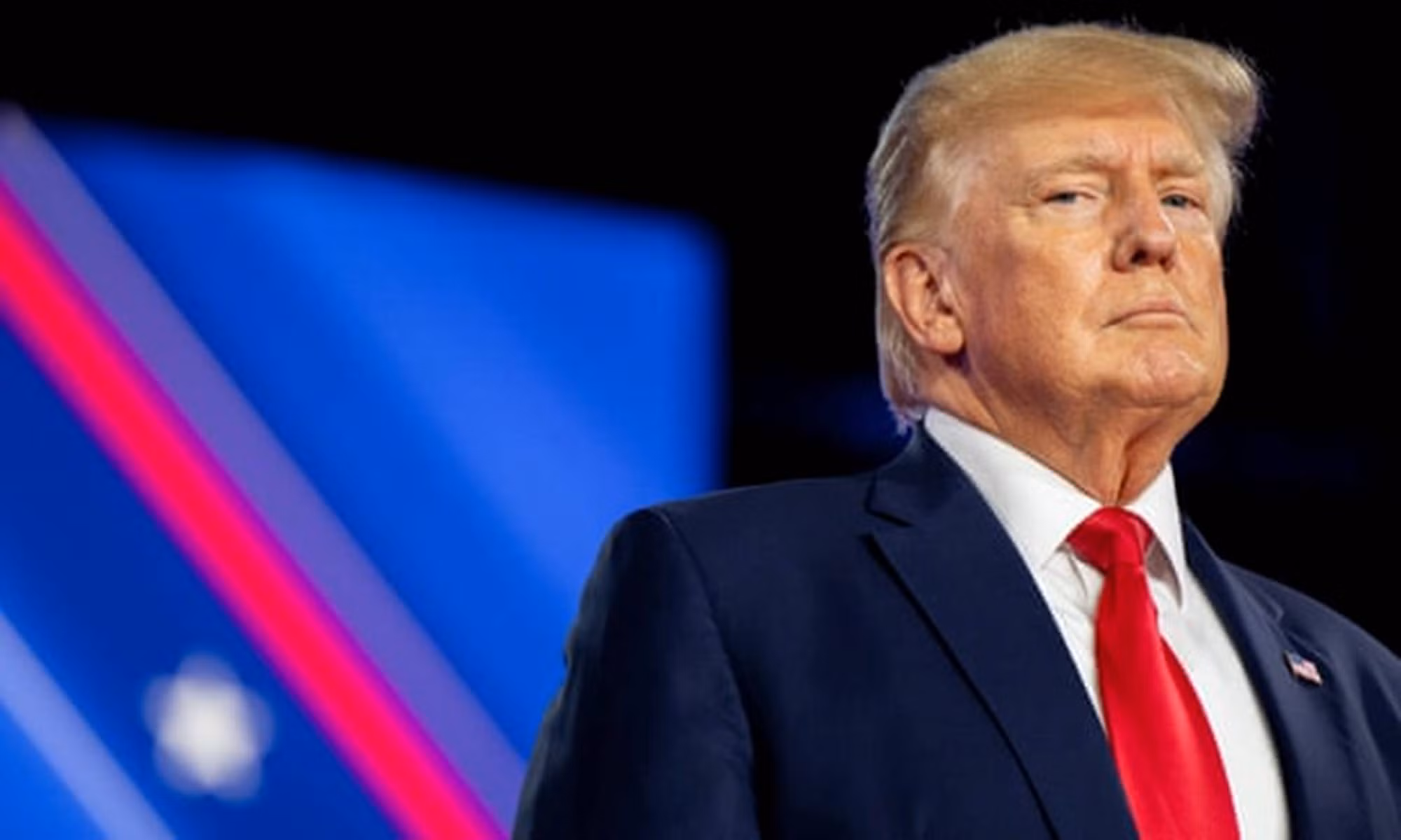 Những vấn đề pháp lý của ông Trump sau vụ nhà riêng bị đột kích -0
