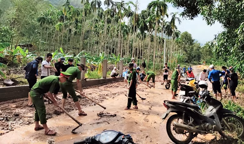 Để Huế mộng, Huế mơ... -0