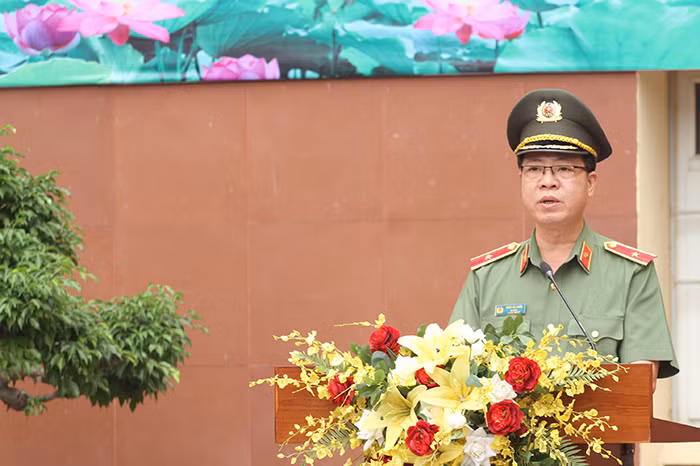 Tiếp tục phát huy truyền thống đơn vị Anh hùng Lực lượng vũ trang nhân dân -0