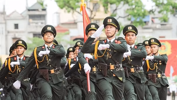 Tăng cường công tác xây dựng Đảng, xây dựng lực lượng CAND thật sự trong sạch, vững mạnh
